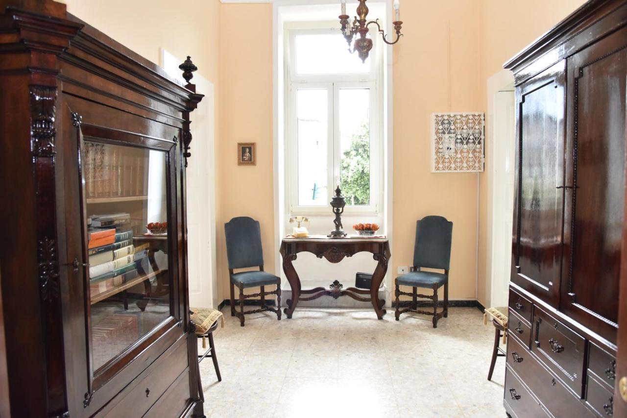 Rosaria Suite & Rooms Lecce Bagian luar foto