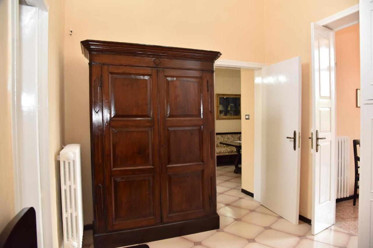 Rosaria Suite & Rooms Lecce Bagian luar foto